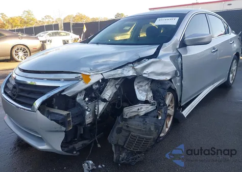 2014 Nissan Altima 2.5 Sv из США, поврежденный, VIN 1N4AL3AP8EC107432